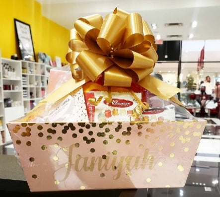 SMALL SIZE - 2 Featured Gifts & 2 Filler Gifts