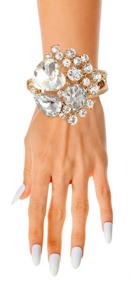 A Full Heart Crystal Gold Cuff