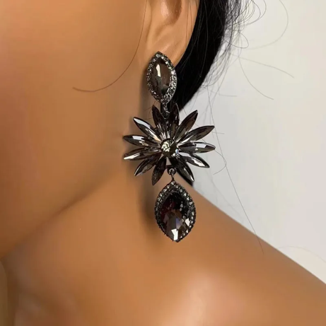 Elegant Classic Style Leaves Inlay Alloy Rhinestones Silver Plated Drop Earrings BLACK