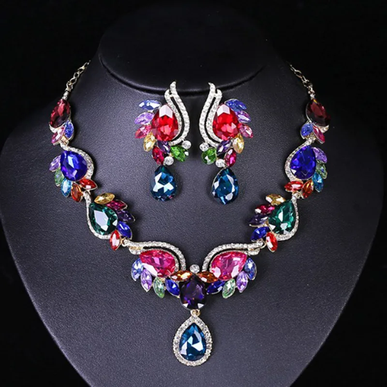 Classic Style Flower Artificial Gemstones Women's Earrings Necklace Jewelry Set - Colorful