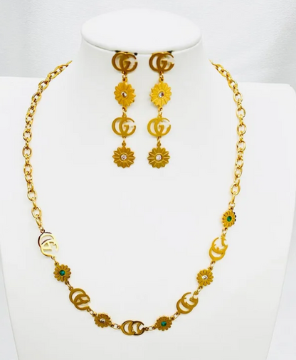 GG Necklace and Earrings Set