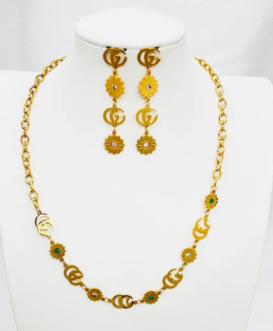 GG Necklace and Earrings Set